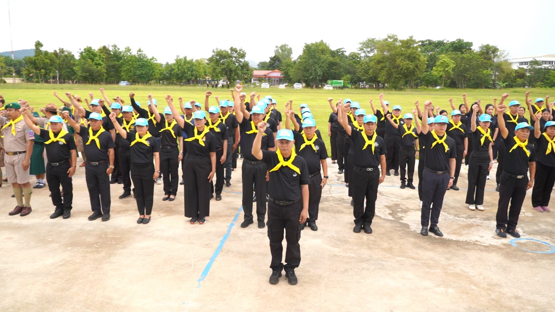 จังหวัดหนองบัวลำภู รวมพลังจิตอาสาทำความดีเฉลิมพระเกียรติฯ พระบาทสมเด็จพระเจ้าอยู่หัว สร้างประโยชน์ยั่งยืนสู่ชุมชนและเยาวชน